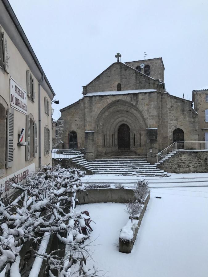 Auberge Du Ripailleur Dore-lʼÉglise Dış mekan fotoğraf